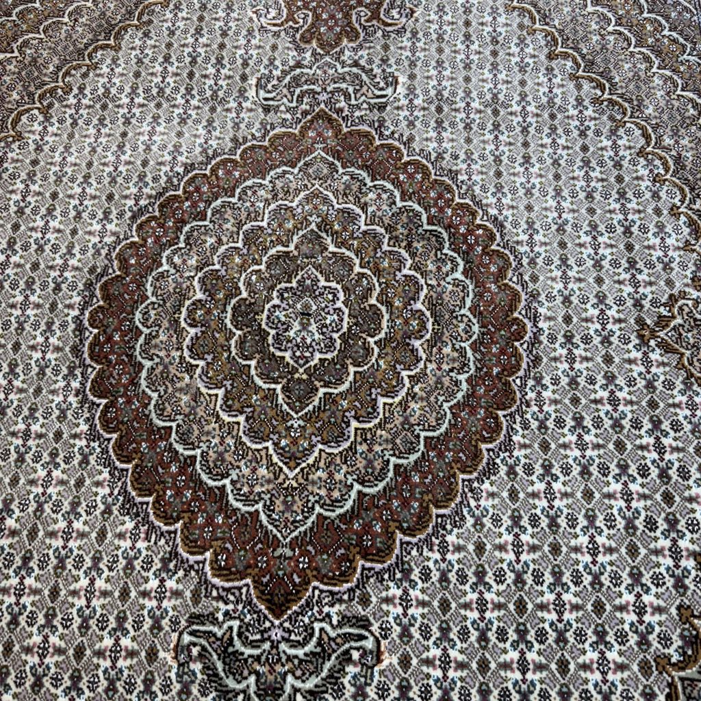 تک قالیچه نقش ماهی